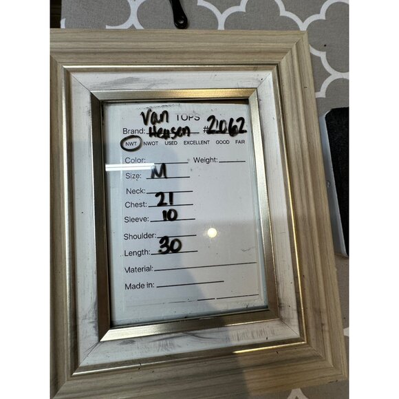 Van Heusen Mens Classic Fit Air Temperature Activated Short Sleeve Shirt Beige M - Picture 7 of 7